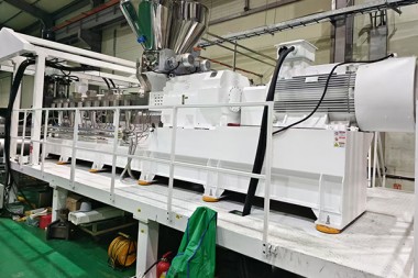Ho Sebetsa ka Katleho ha Mohala oa ho Extrusion oa Maqephe a Khabisitsoeng a GAG Korea Boroa